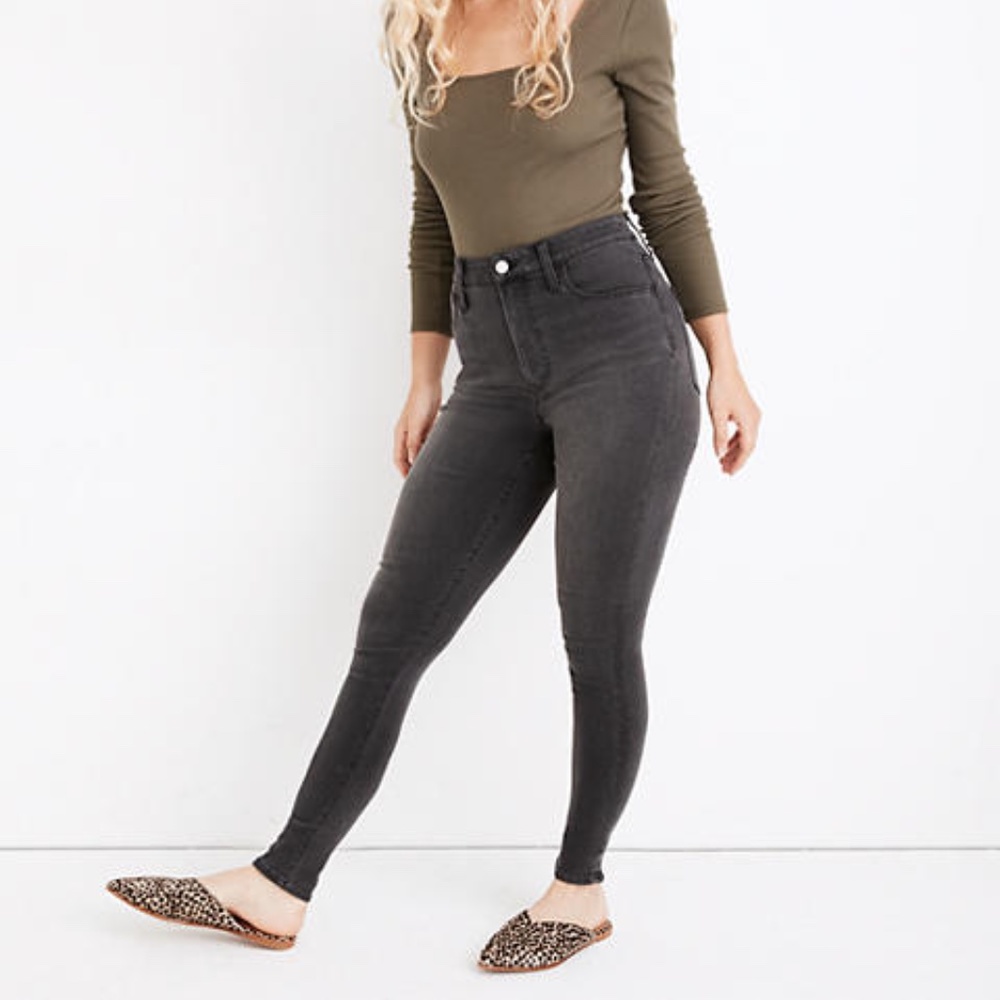 Madewell Curvy Roadtripper Supersoft Jeans in Ashmont Wash Size 32